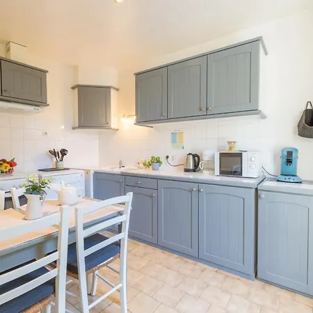 L'auguiere Ouest, Maisonnette Au Coeur Du Vignoble Proche De La Et Des Sentiers Cotiers 別荘 *