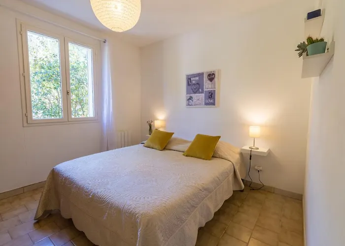 بيت للعطل L'auguiere Ouest, Maisonnette Au Coeur Du Vignoble Proche De La Et Des Sentiers Cotiers *